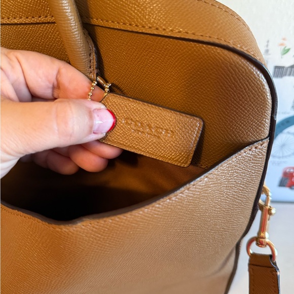 Coach Tan Leather Bag Updated photos - Picture 5 of 8